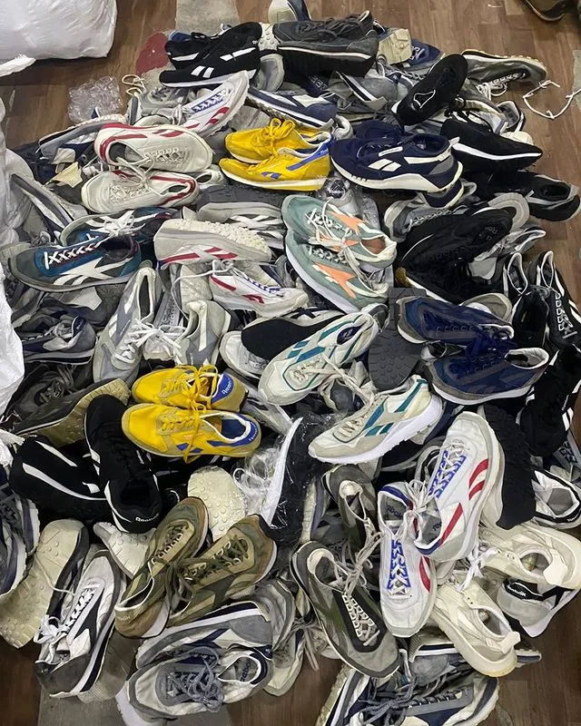 Bales Kasut Reebok Aztec Terpakai Pie Pembekal Bundle